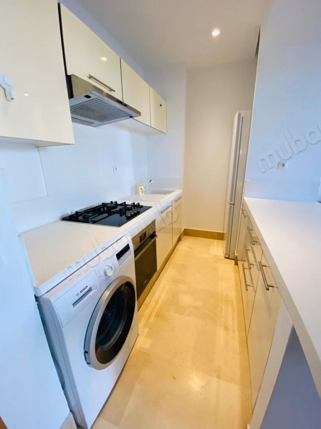 Furnished Studio for Rent / CFC
