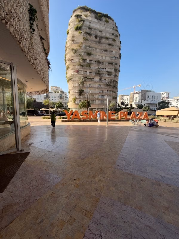 Furnished Studio for Rent / CFC