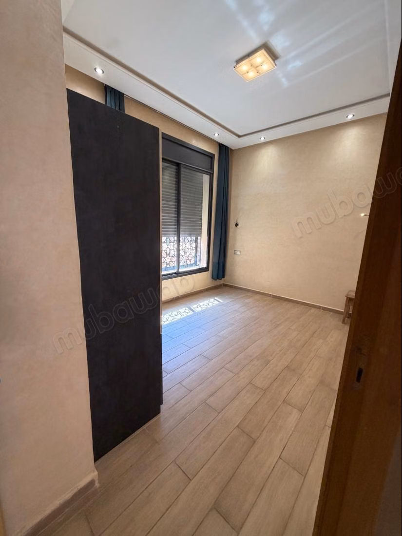 Villa de luxe à vendre à Hay Targa. 7 pièces. Meublé