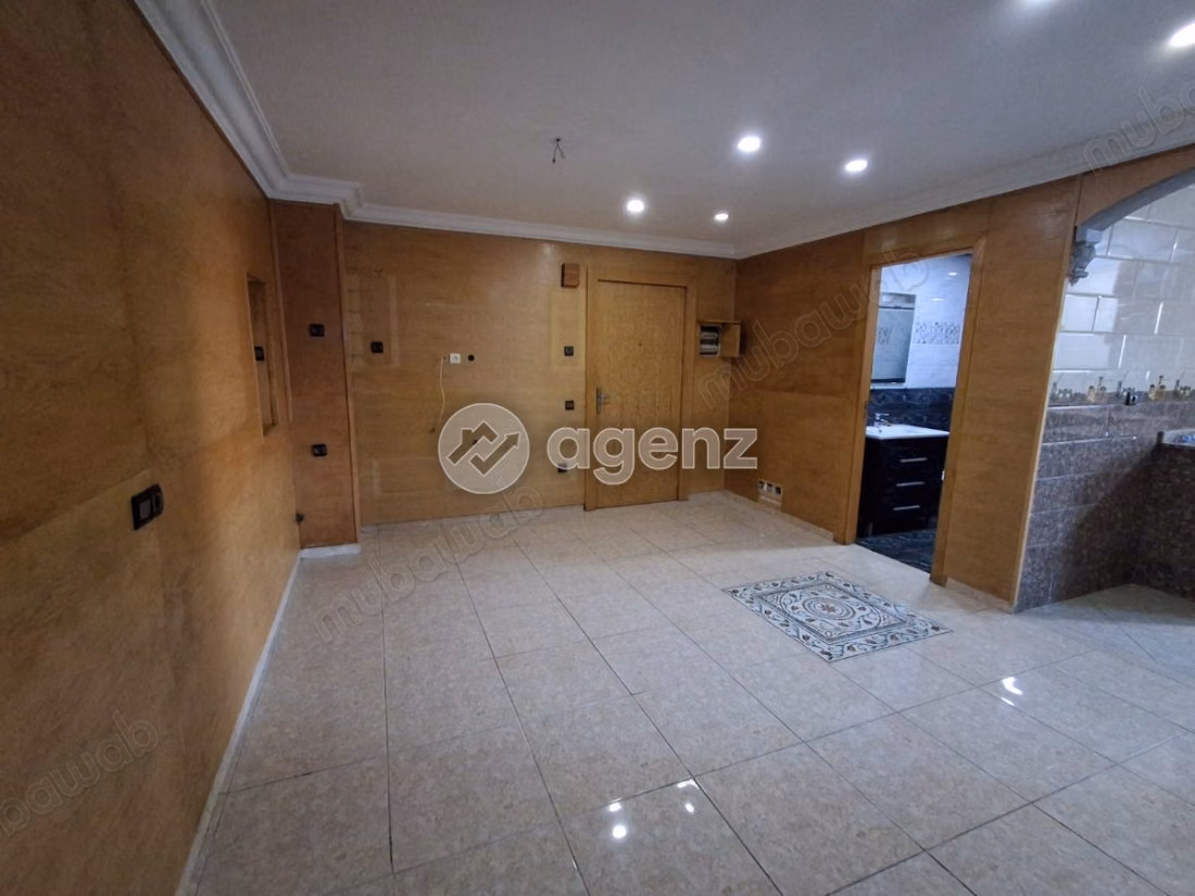 Appartement à louer 118 m², 2 chambres 
Les Hôpitaux 
Casablanca