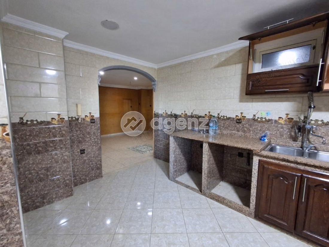 Appartement à louer 118 m², 2 chambres 
Les Hôpitaux 
Casablanca