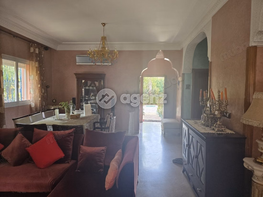 Villa à vendre 240 m², 4 chambres 
Targa Marrakech