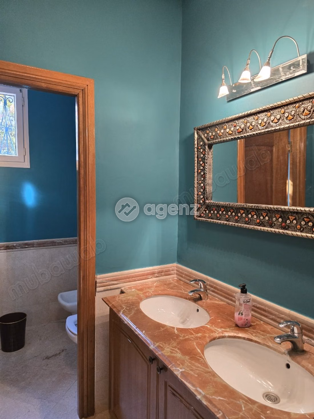 Villa à vendre 240 m², 4 chambres 
Targa Marrakech