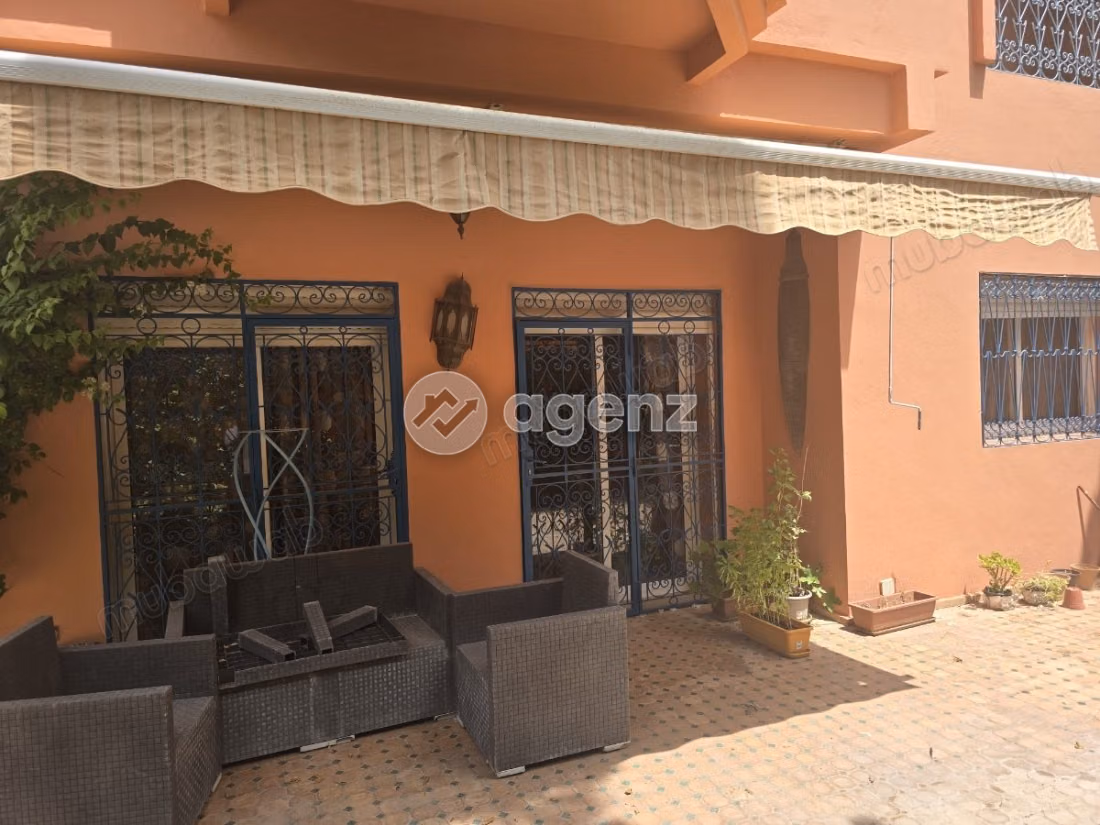 Villa à vendre 240 m², 4 chambres 
Targa Marrakech