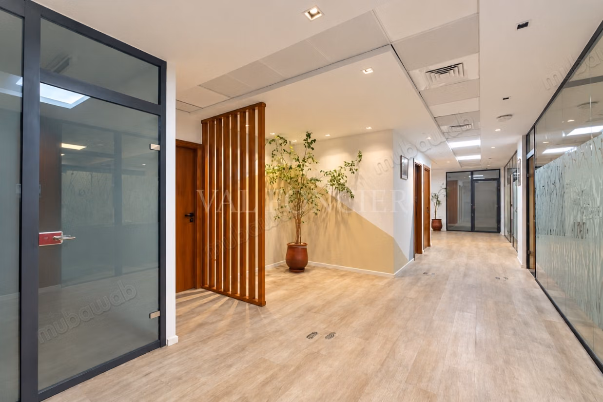 À louer – Bureau haut standing aménagé et non meublé de 234 m² à Sidi Maarouf, Casablanca