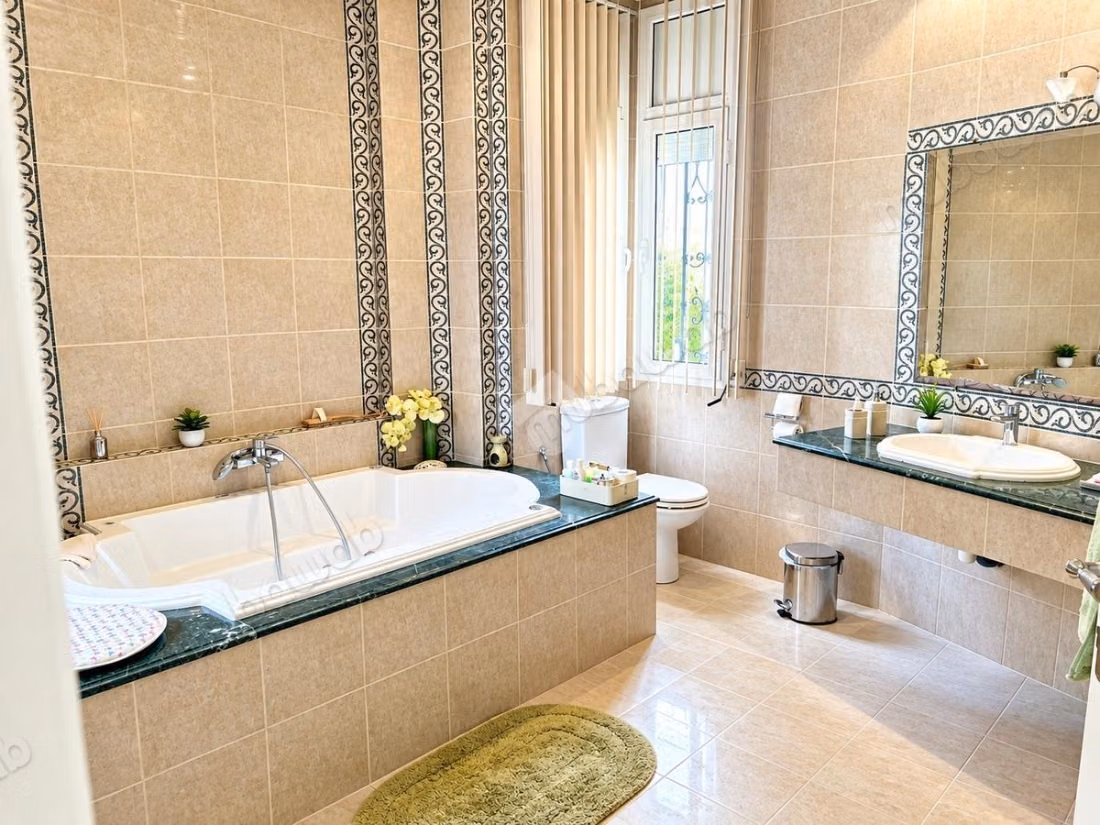 Villa jumelée en vente