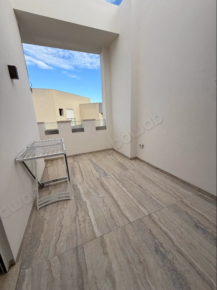Magnifique Etage de Villa aux Jardins de Carthage