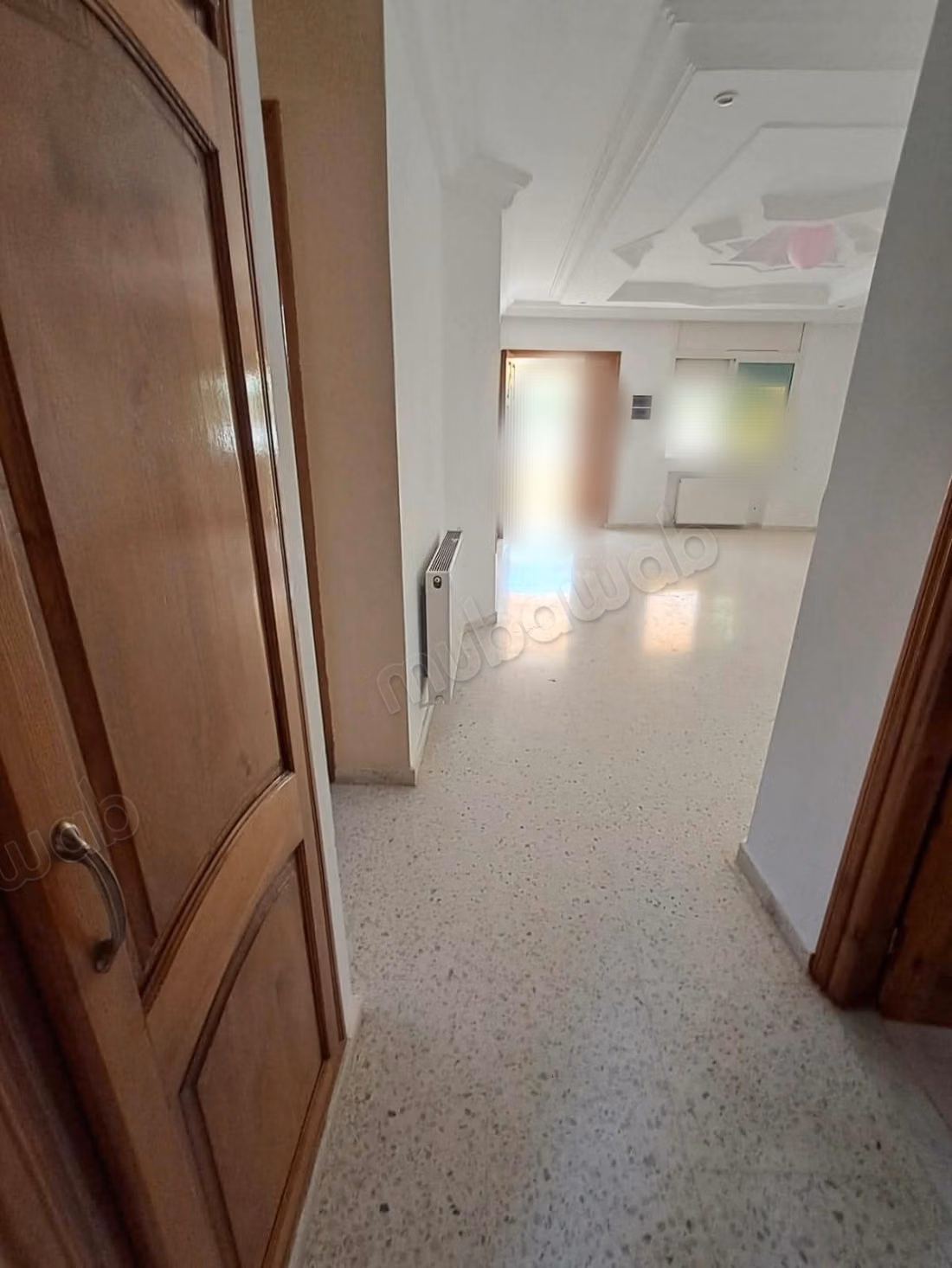 Piano in affitto a Cité Ennasr 2. Superficie 120 m²