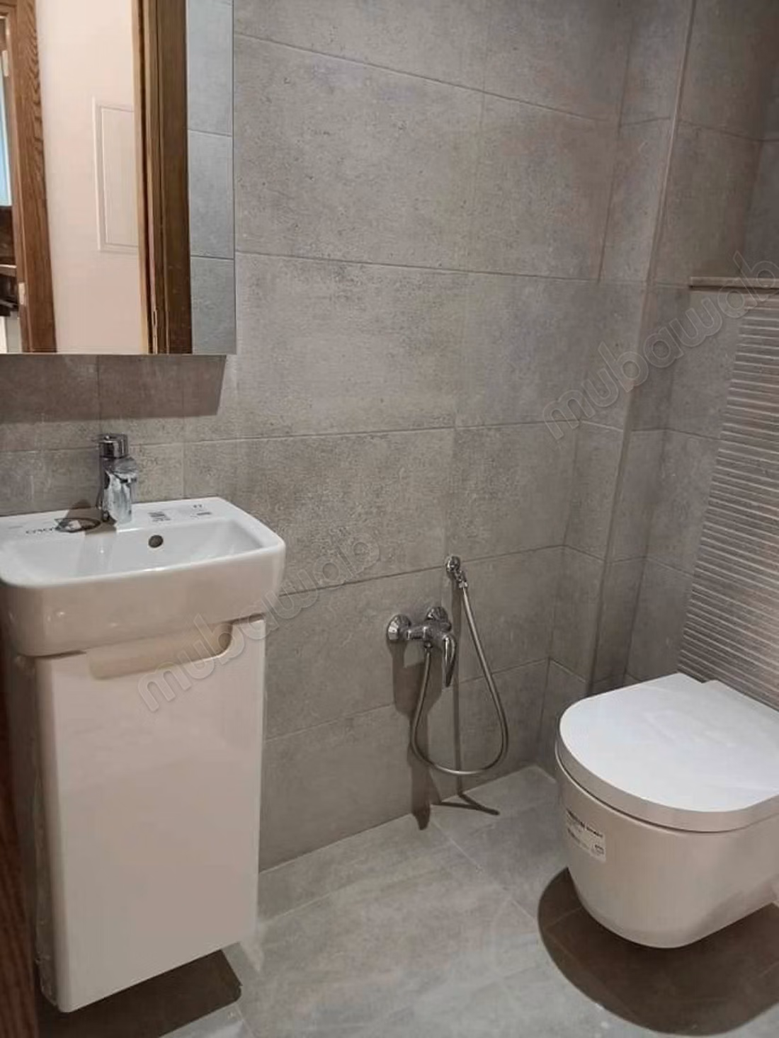 Superbe appartement à louer à Cité Ennasr 2.2 belles chambres