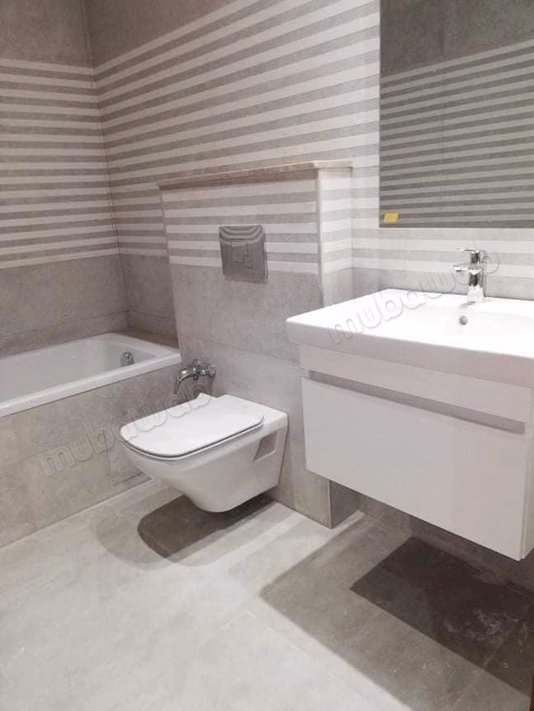 Superbe appartement à louer à Cité Ennasr 2.2 belles chambres