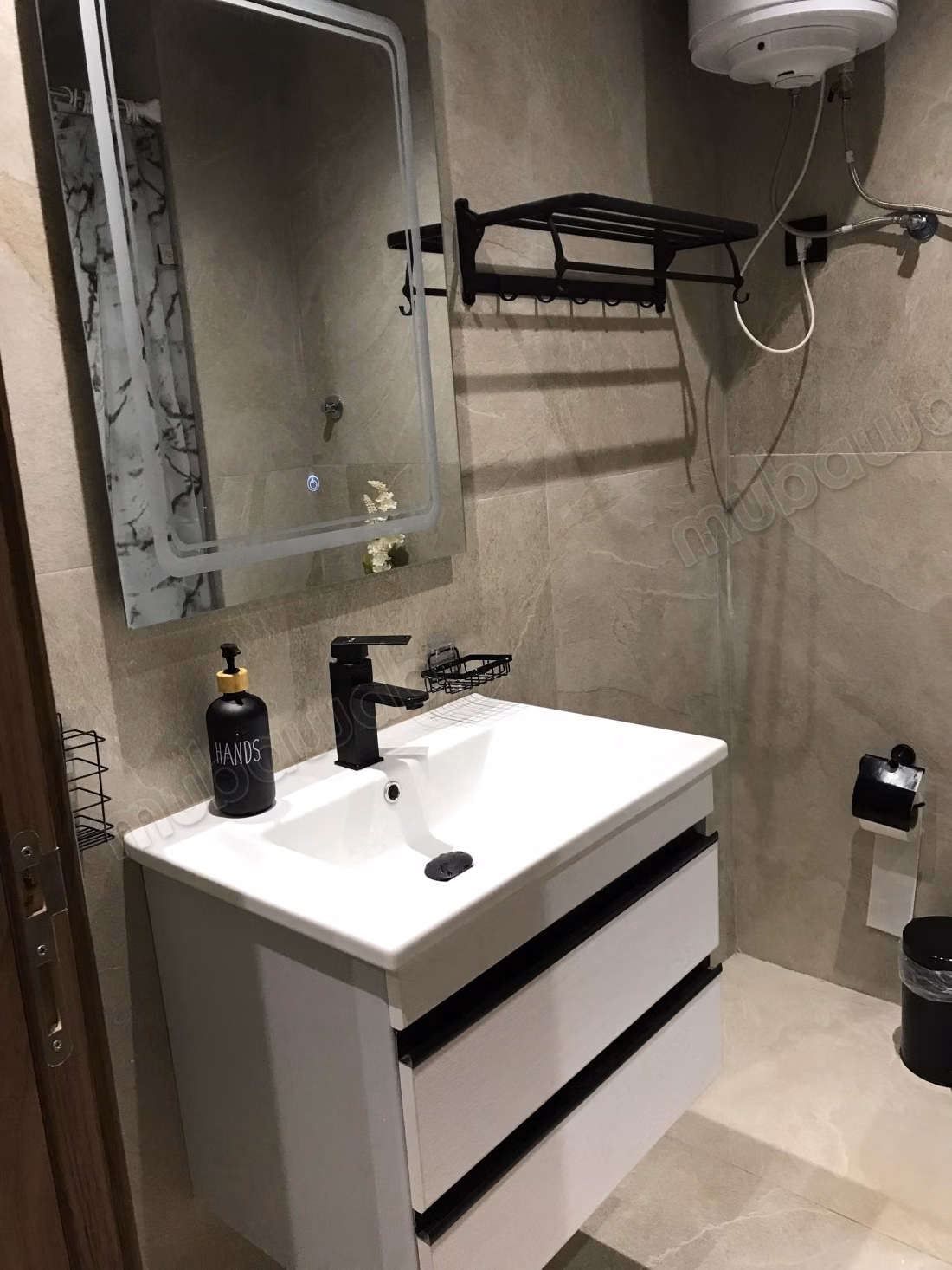 New furnished studio Abdelmoumen – parking, balcony