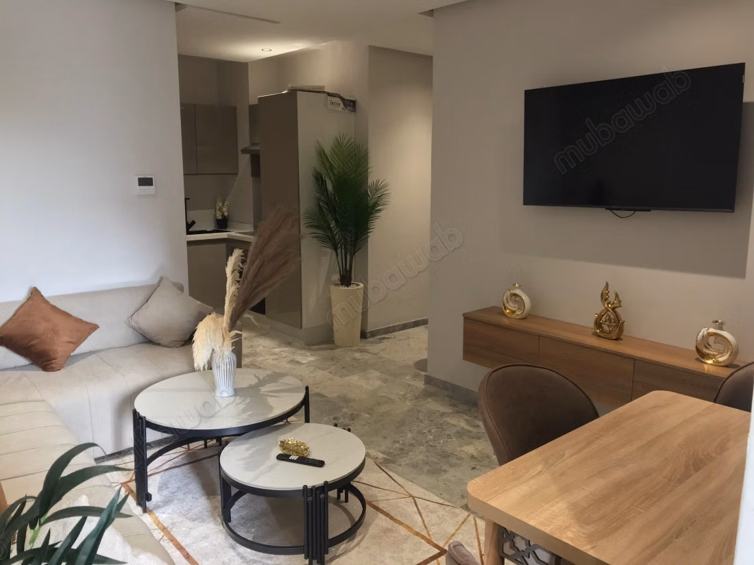 New furnished studio Abdelmoumen – parking, balcony