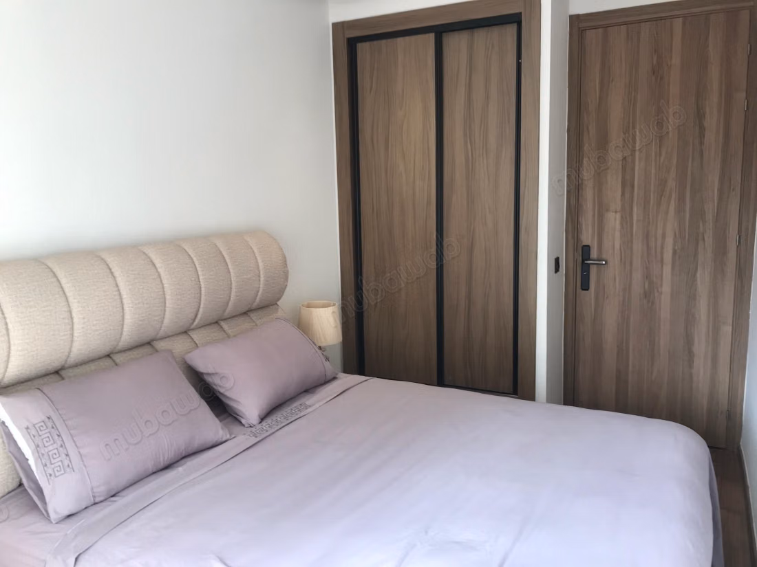 New furnished studio Abdelmoumen – parking, balcony