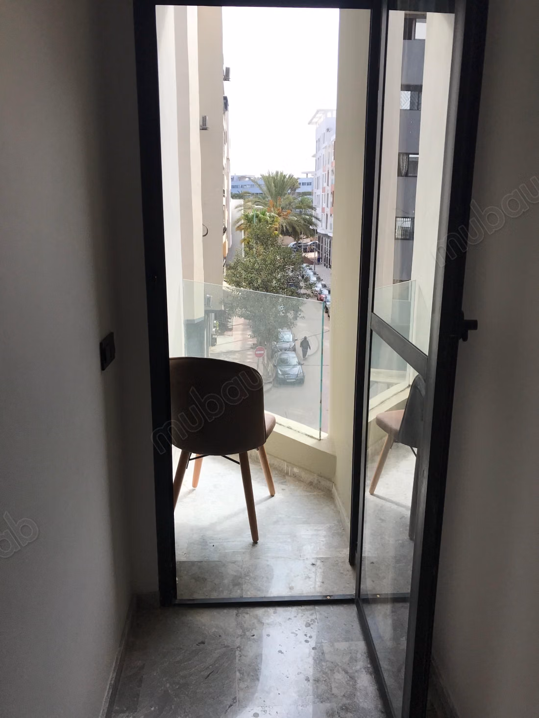 New furnished studio Abdelmoumen – parking, balcony