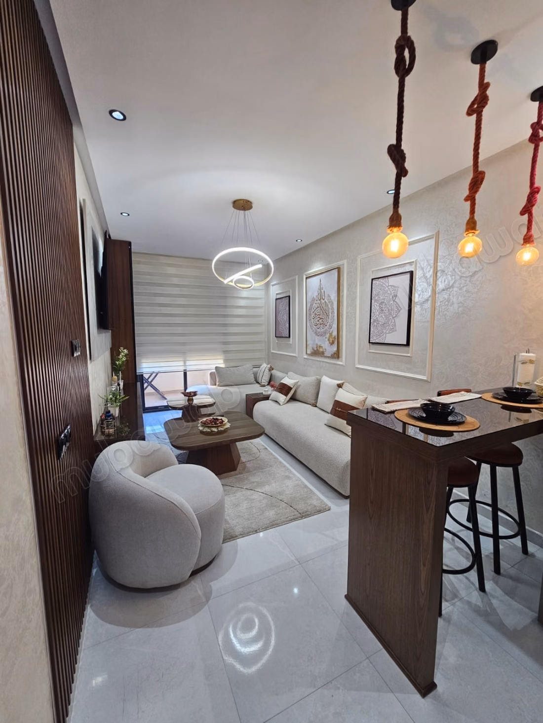 Studio de luxe 48m meublé en location à ain sebaa