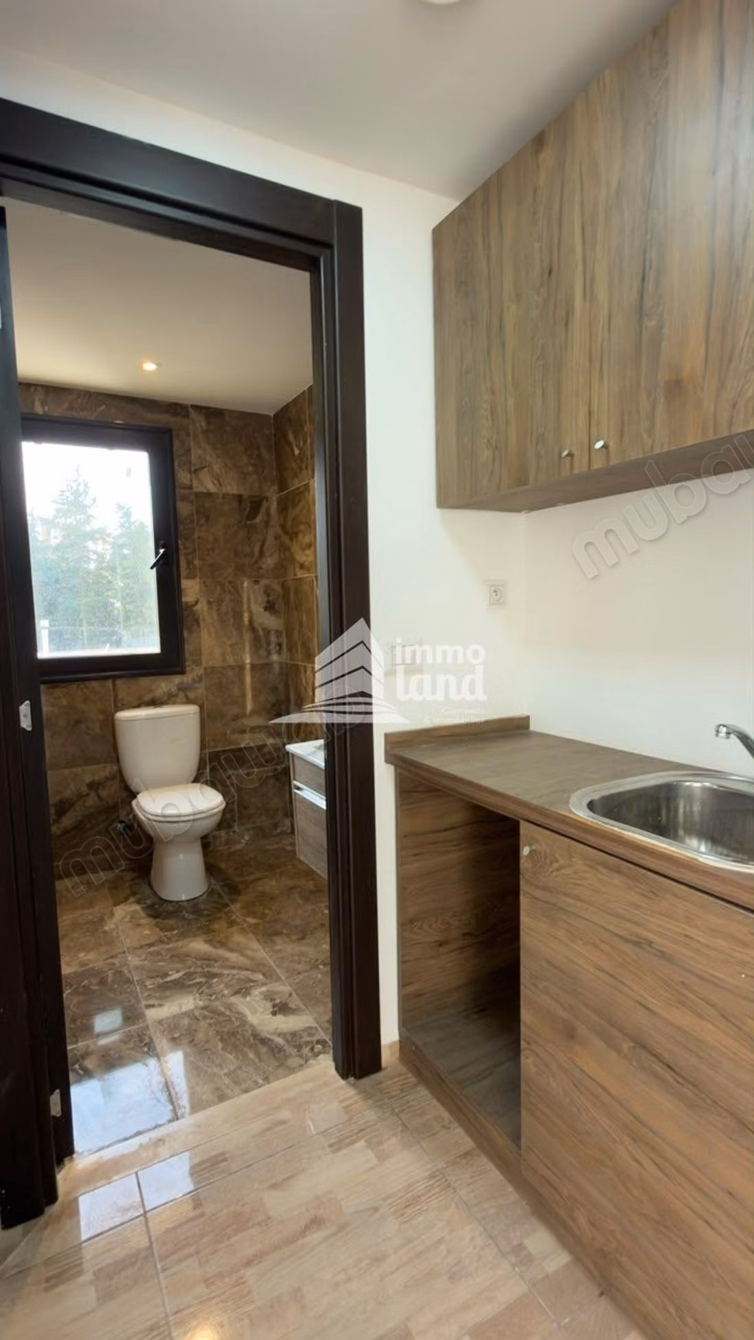 Bureau s2 de 60m2 a menzah 5