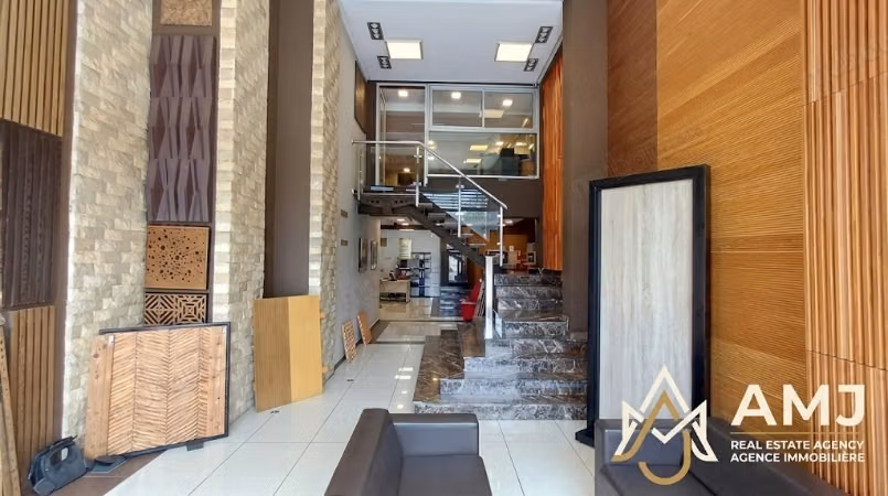 A vendre ou a louer local commercial 286 m2