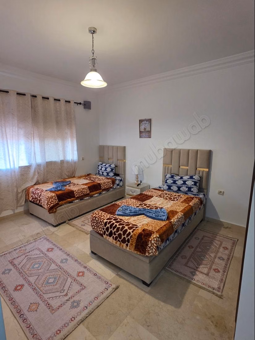 Appartements à louer à Al-Hara. 2 belles chambres. Avec ascenseur et balcon