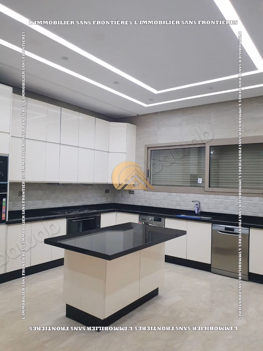 Villa meublée de 800 m² à louer à Targa – Grand jardin privé, piscine privée et beaux espaces de vie