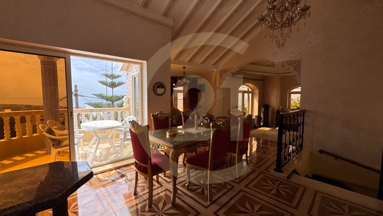 Magnificent villa with panoramic sea view