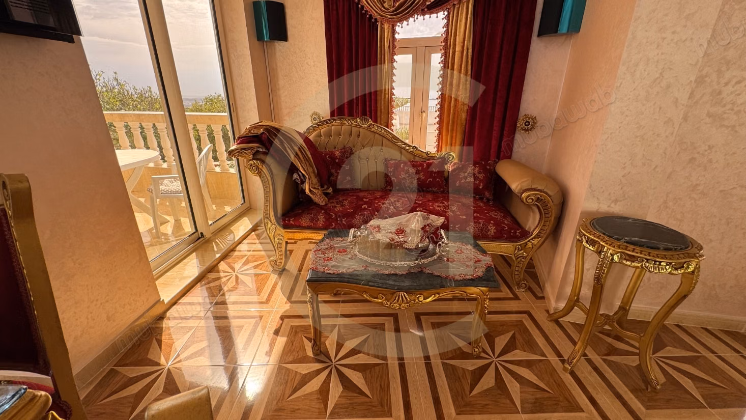 Magnificent villa with panoramic sea view