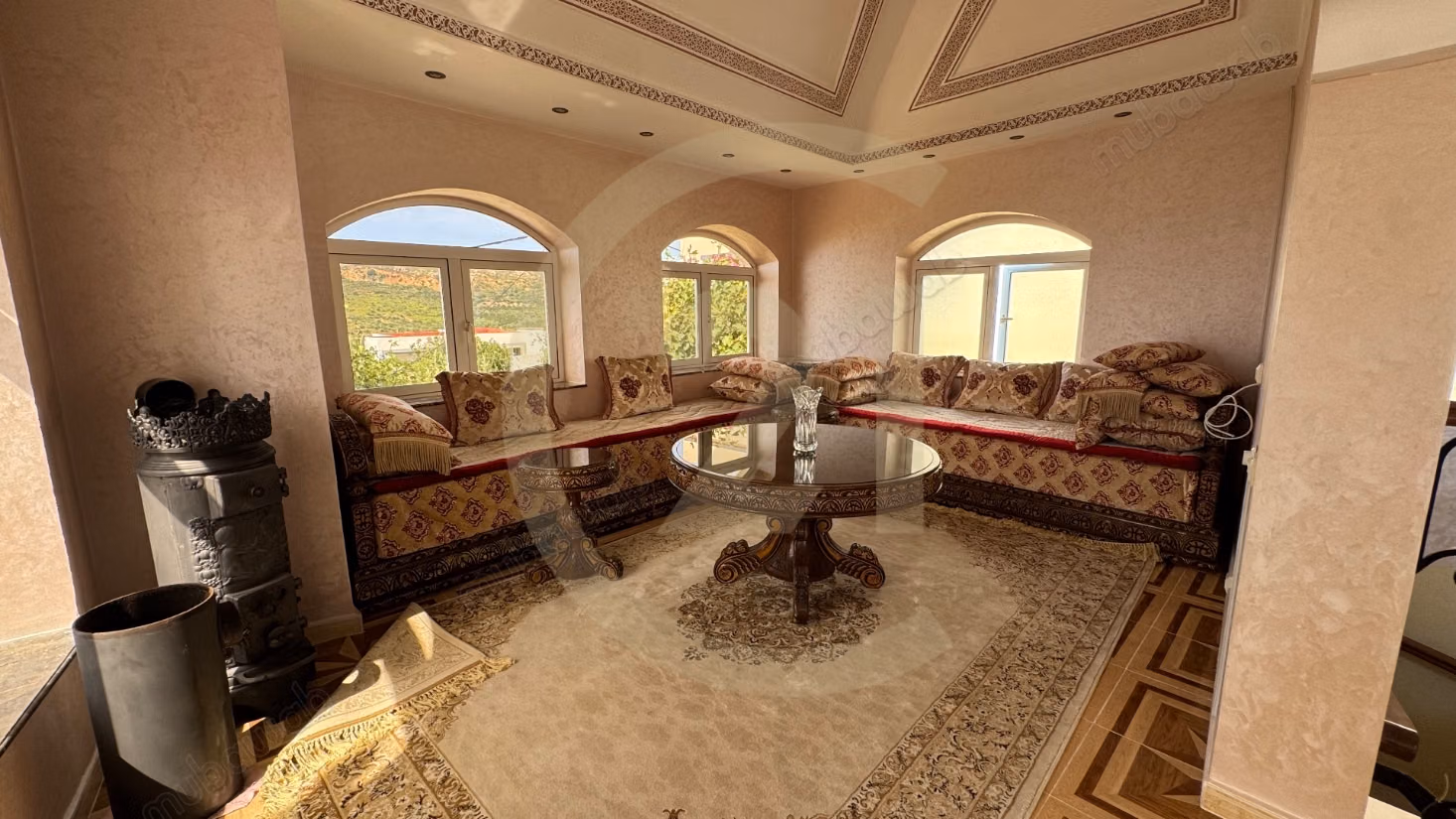 Magnificent villa with panoramic sea view