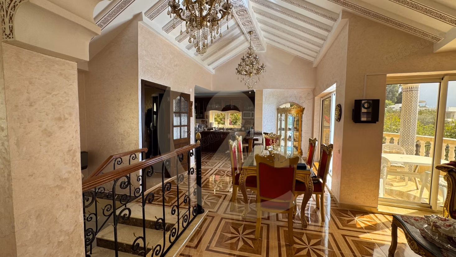 Magnificent villa with panoramic sea view