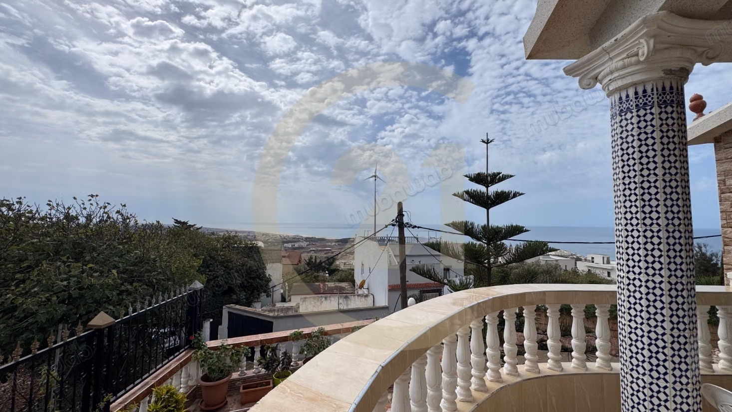 Magnificent villa with panoramic sea view
