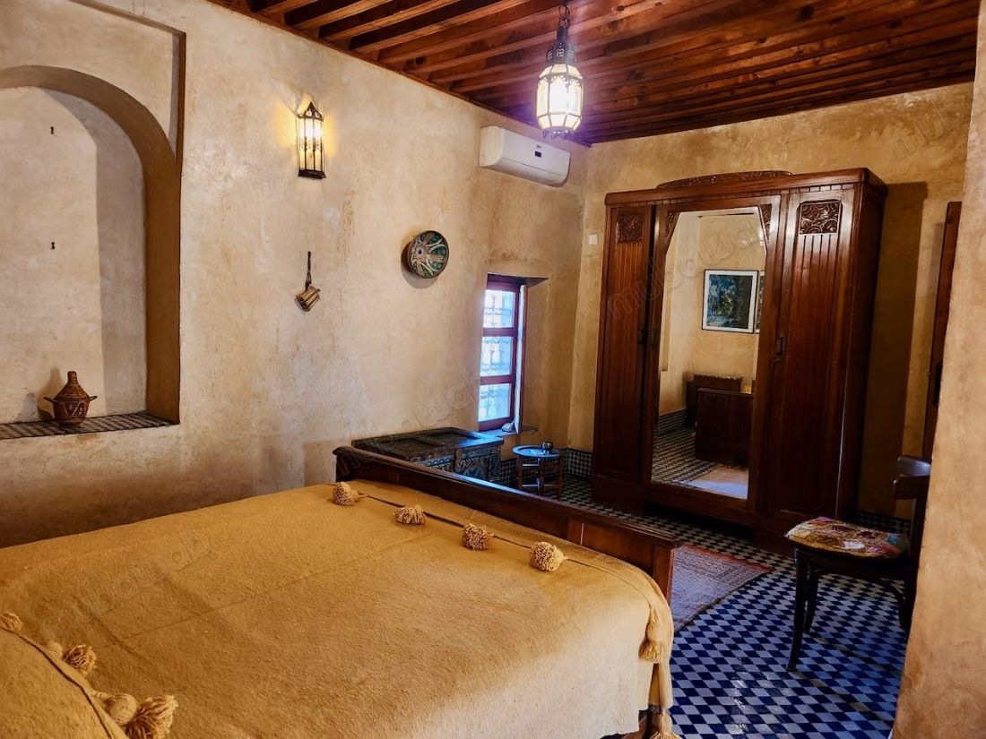 Exceptional riad with pool and gardens