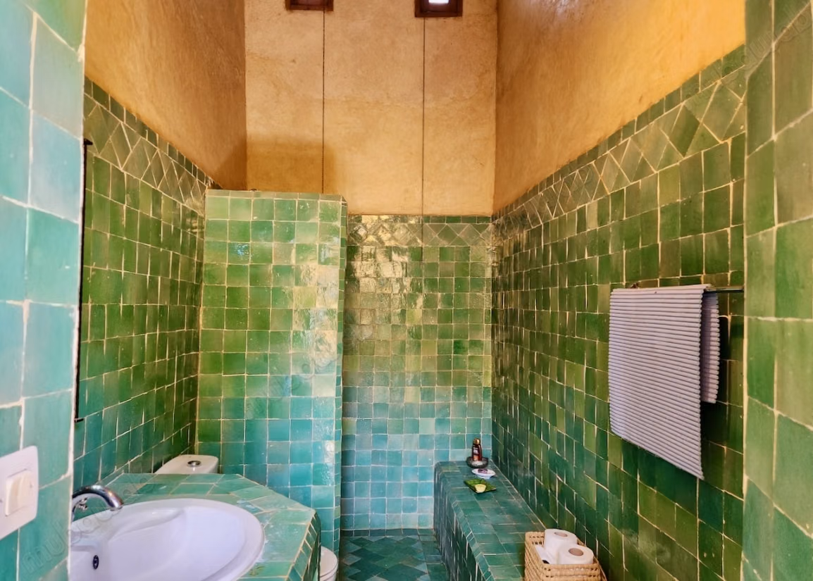 Exceptional riad with pool and gardens