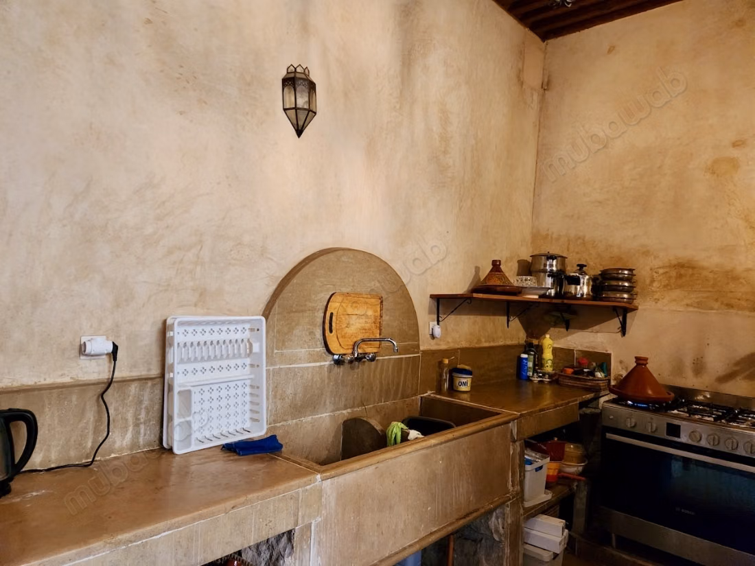 Exceptional riad with pool and gardens