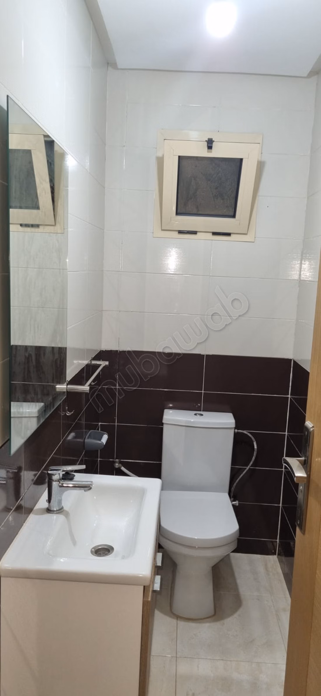 Sell apartment in Tamesna. 6 comfortable rooms. Typical Moroccan living room, secure residence