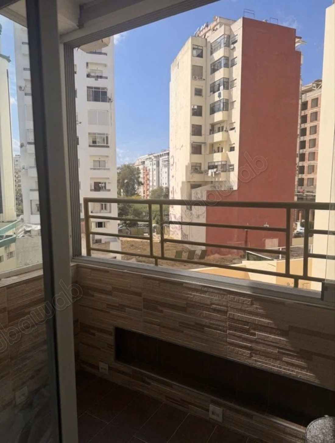 Beautiful apartment for sale in Administrative. 3 beautiful bedrooms. With elevator and terrace