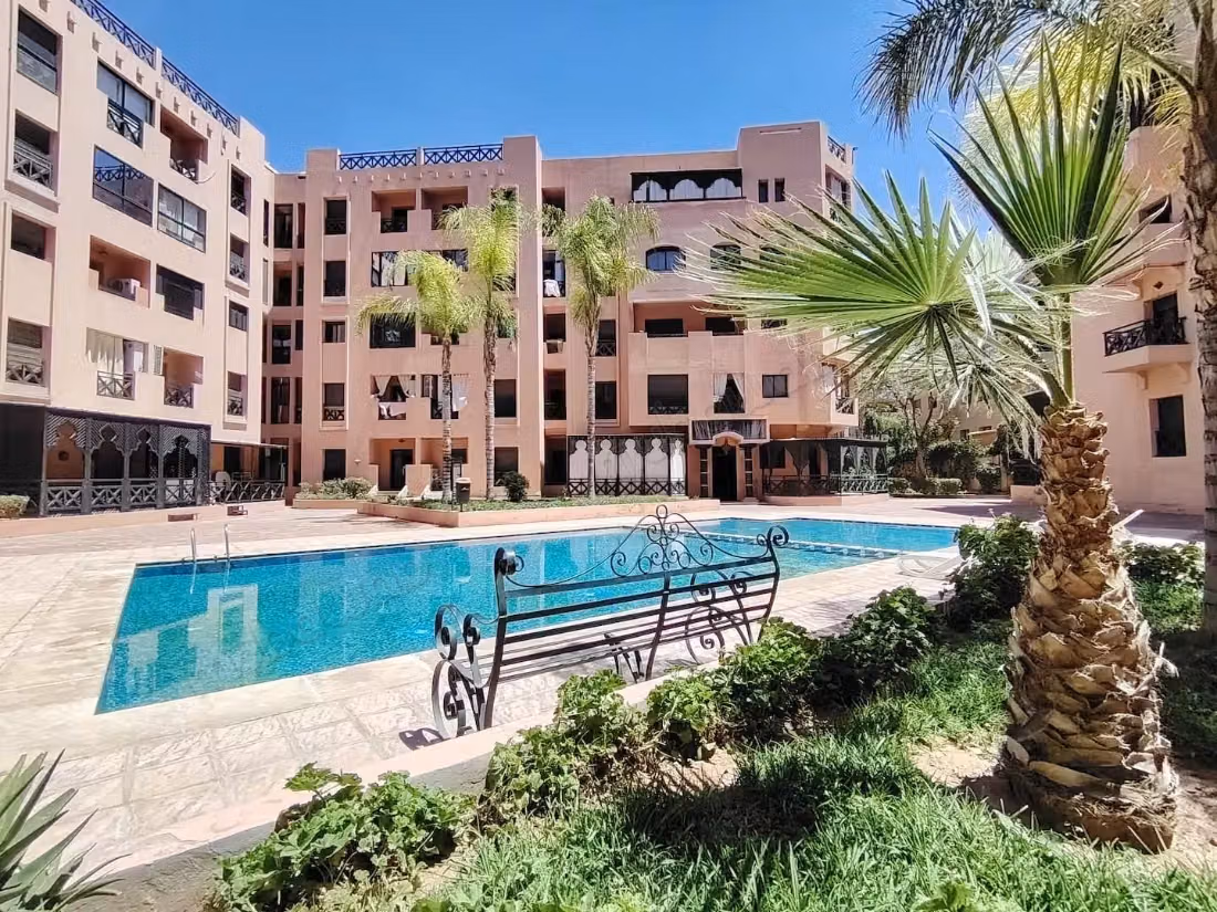 Bel appartement 107 m² à louer meublé longue durée à Marrakech Amerchich