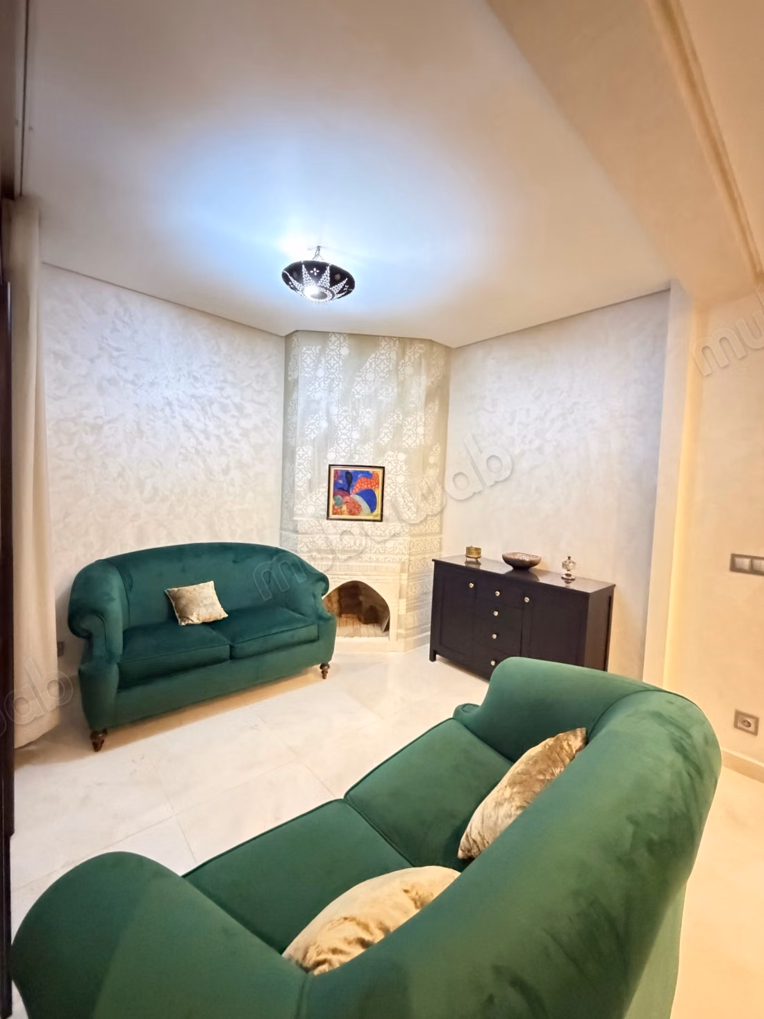 Bel appartement 107 m² à louer meublé longue durée à Marrakech Amerchich
