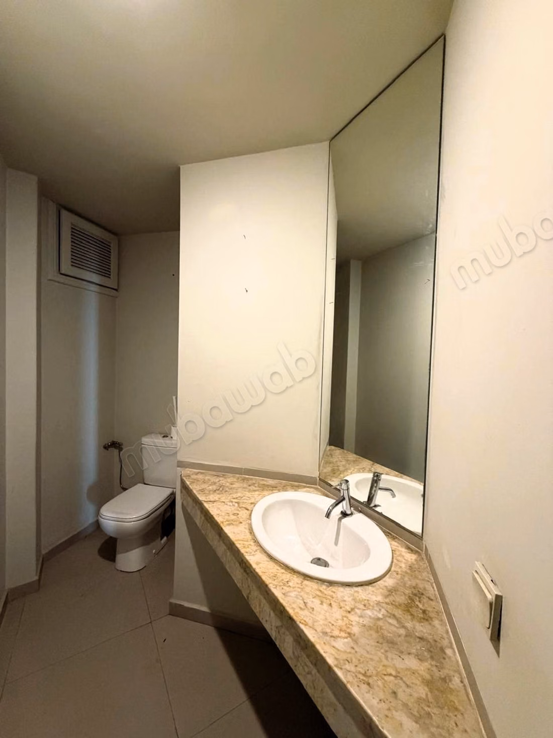 Luxury 3 Room Apartment 133m² in Les Princesses Without