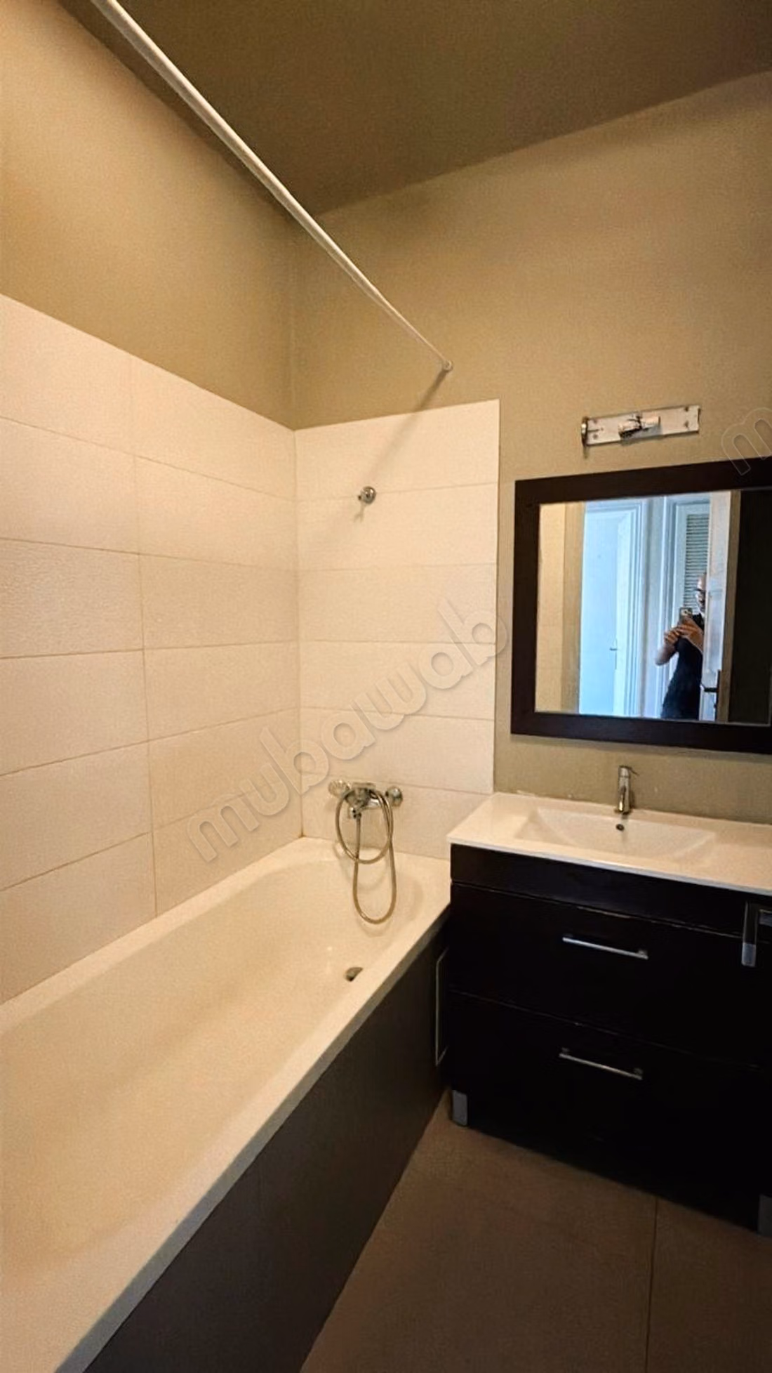Luxury 3 Room Apartment 133m² in Les Princesses Without