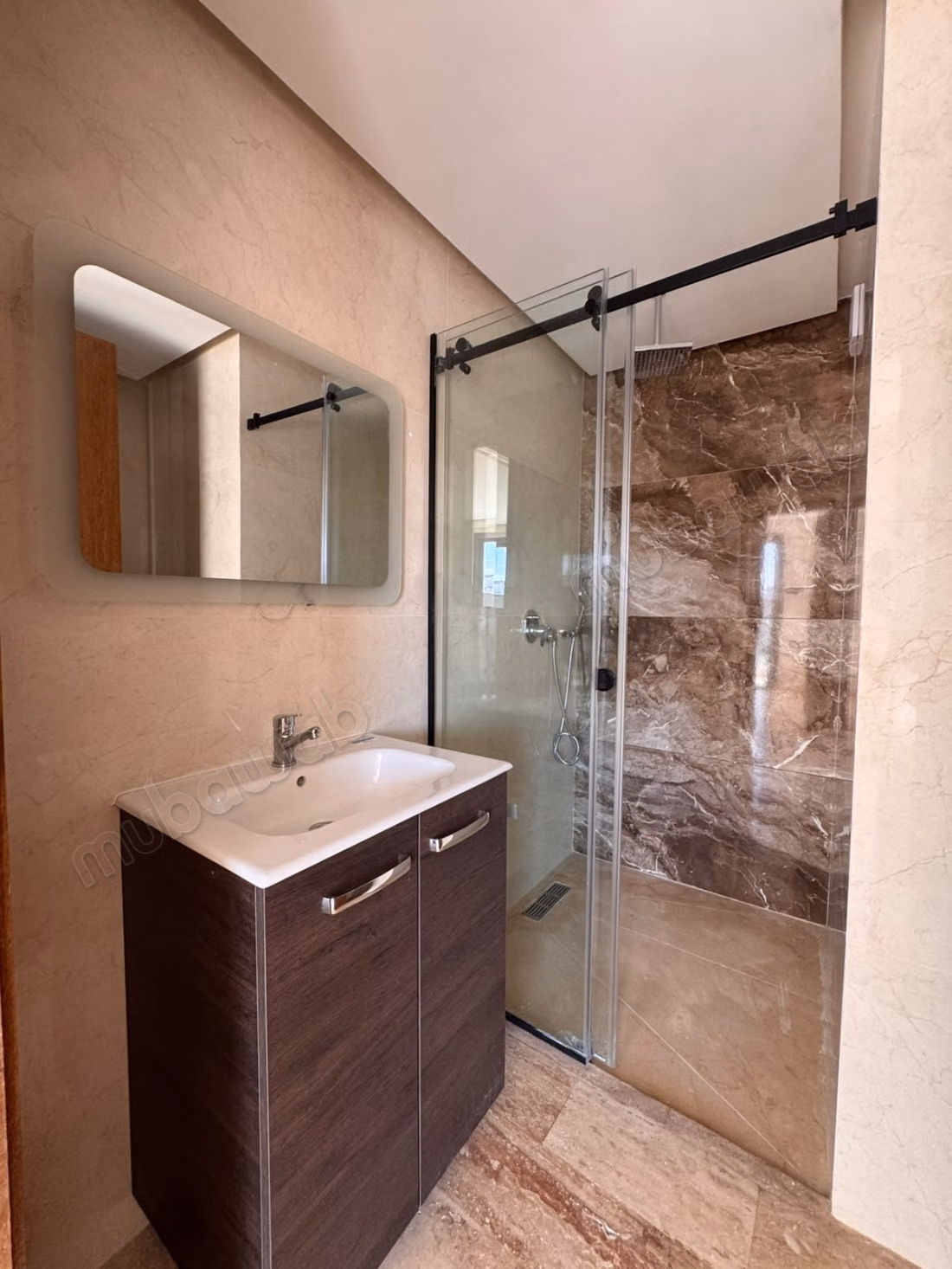 Apartment for sale in Malabata 58m²