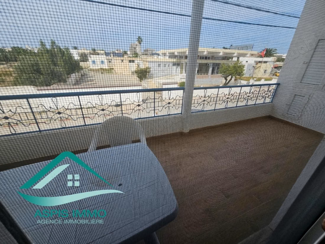Furnished house S3 in front of the hospital