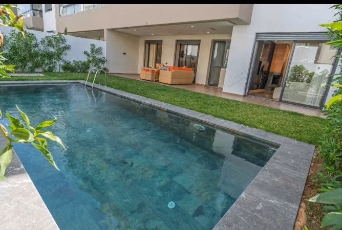 Appart rez jardin a la location meublé 15000dh