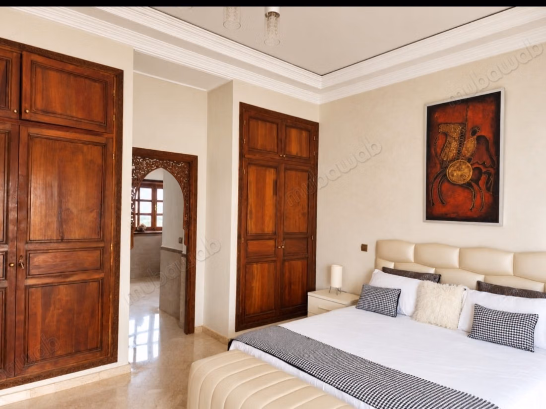 Prestige Villa in Secure Residence
