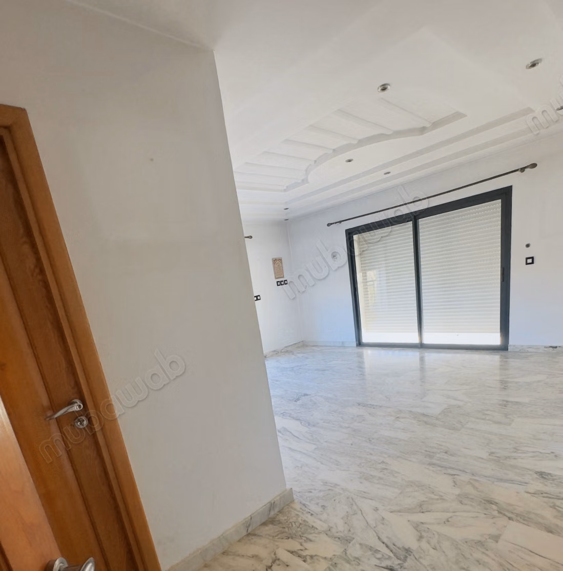 Prachtige Moderne Villa met 3 Gevels en Zwembad - Al Boustane Buurt, El Jadida
