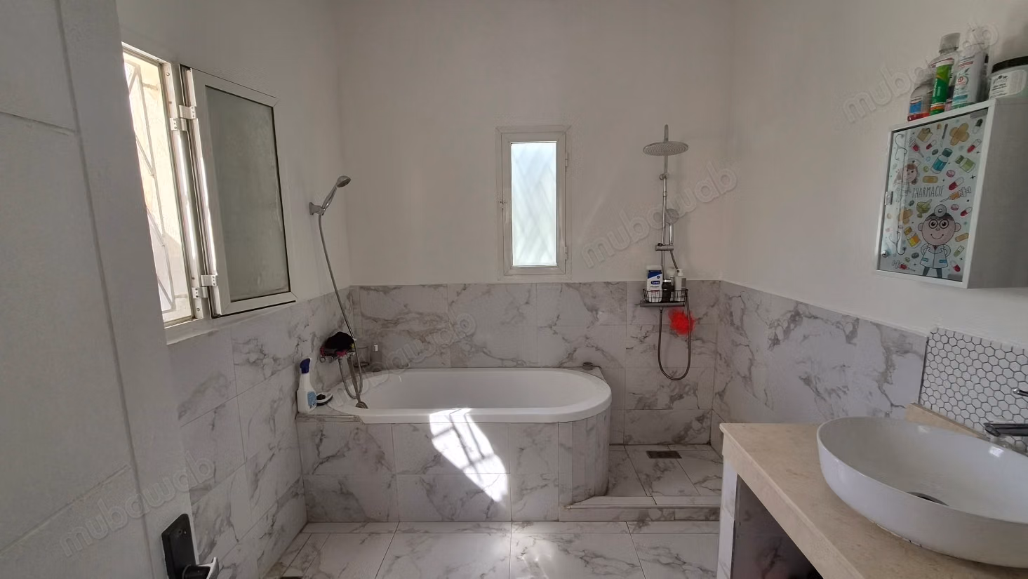 Charming property 5 minutes from the beach & the center
