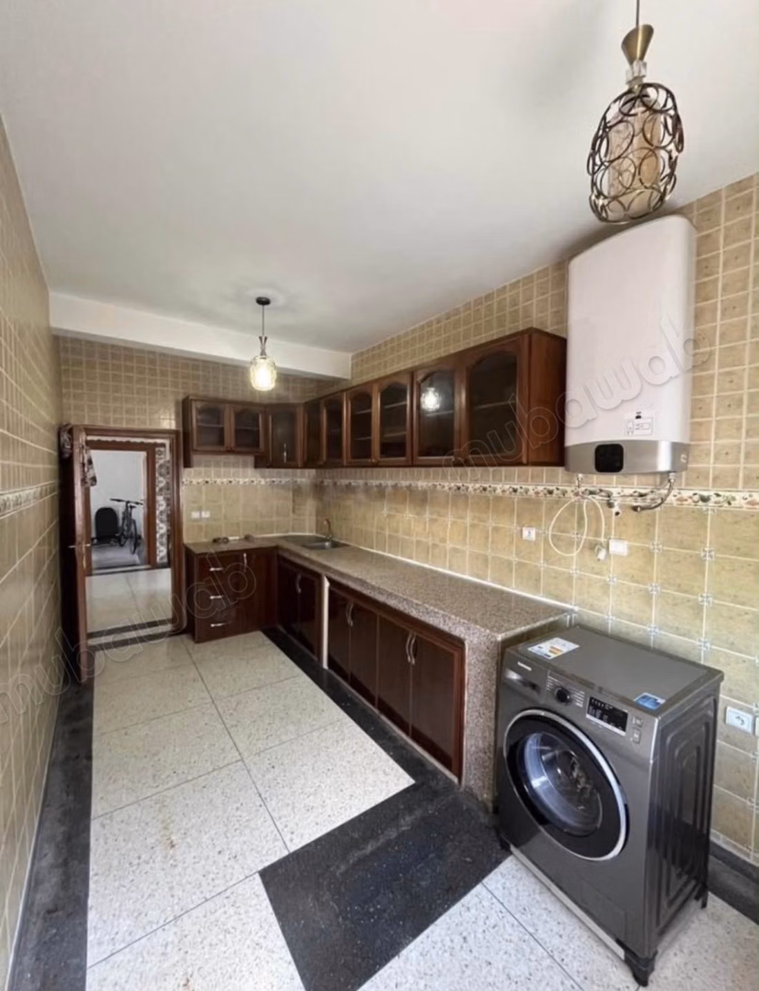 Apartment for sale in Industrial Area. 1 Room. Satellite system and secured residence
