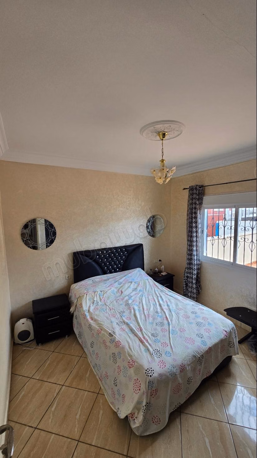 Superbe appartement à louer à M'Diq. Surface de 150 m². Bien meublé