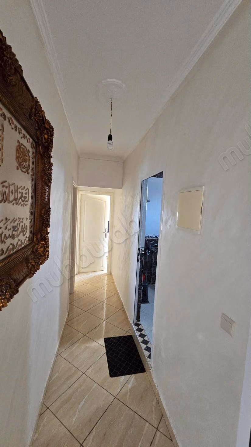 Superbe appartement à louer à M'Diq. Surface de 150 m². Bien meublé