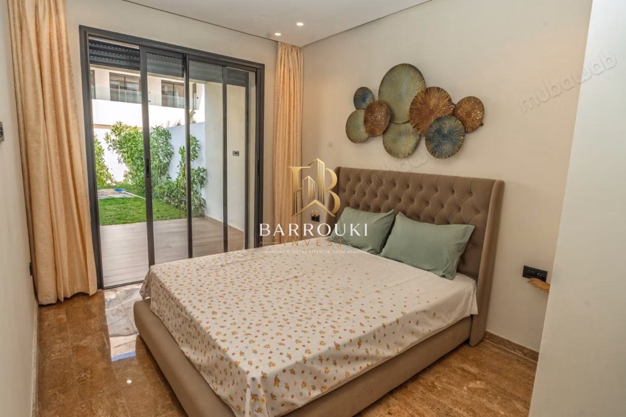 Rez de jardin meublé avec piscine privative à louer – Opale Square, Dar Bouazza