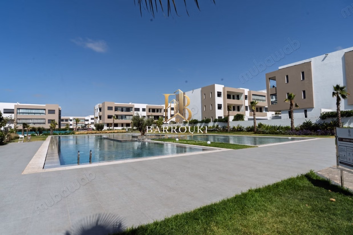Rez de jardin meublé avec piscine privative à louer – Opale Square, Dar Bouazza
