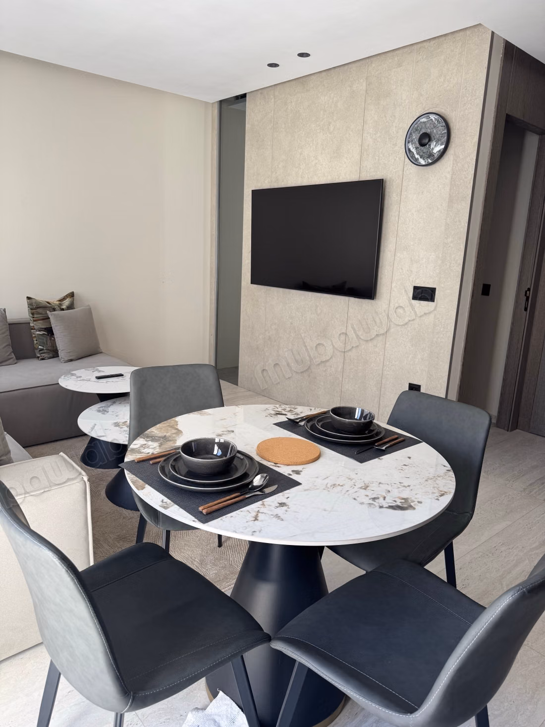 Bel appartement en location à Riviera. 2 grandes pièces. B...