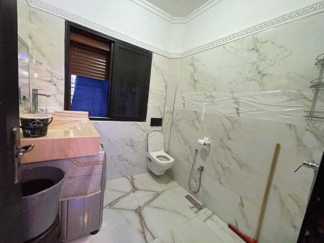 Location jolie appartement meublé à Rez chaussée à abwab Guéliz. 60 mètre